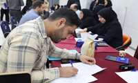 The fourth day of face-to-face registration of newly arrived students